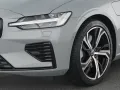 Volvo V60 T8 AWD Ultra Dark B&W-SOUND*360°AHK*MASSAGE