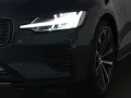Volvo V60 T8 AWD Plus Dark HUD*STHZ*GSHD*360°MASSAGE