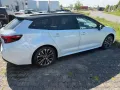 Toyota Corolla 1.8 TS Hybrid Black and White