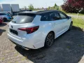 Toyota Corolla 1.8 TS Hybrid Black and White