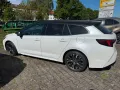 Toyota Corolla 1.8 TS Hybrid Black and White