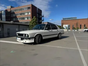 BMW E28 520i - Umbau auf 525i - Oldtimer - WGA
