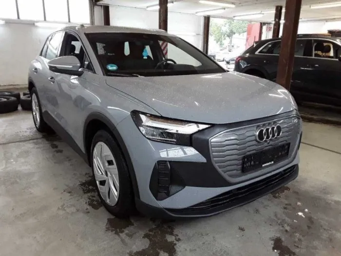 Audi Q4 e-tron 45 quattro Wärmepumpe MMI Navigation +
