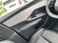 Peugeot E-5008 210 Allure Lenkradheizung LED Elektromoto