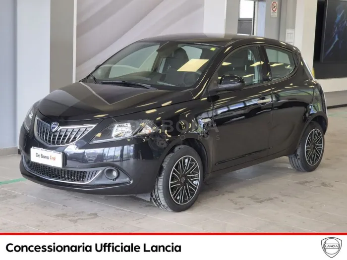 Lancia Ypsilon 1.0 firefly hybrid gold s&s 70cv