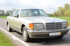 Mercedes-Benz 300 SEL