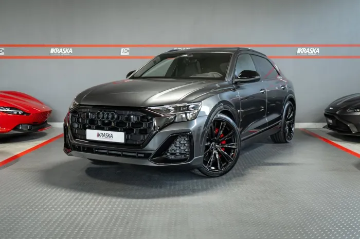 Audi Q8 60 TFSIe quattro S-line AHK HUD PANO B&O STHZ