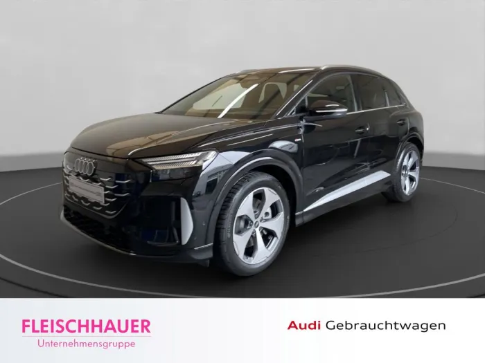 Audi Q4 SUV e-tron performance