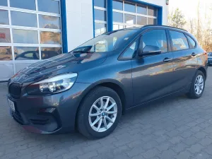 BMW 216 Baureihe 2 Active Tourer 216 d Advantage