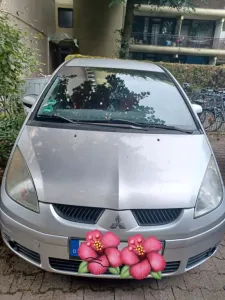 Mitsubishi Auto Mitsubishi Colt