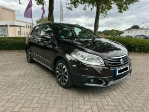 Suzuki SX4 S-Cross 1.6 DDiS Comfort+ Winterräder AHK