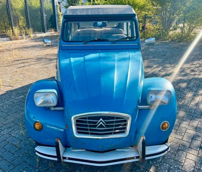 Citroën Garagenfund Citroën 2CV in unverbastelten ...