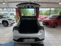 Toyota Prius Plug-in Hybrid Executive (XW6)