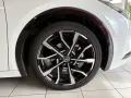 Toyota Prius Plug-in Hybrid Executive (XW6)