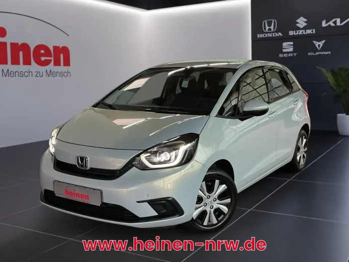 Honda Jazz 1.5 i-MMD Elegance LED+15Z LM-FELGEN