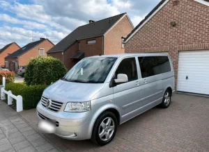 Volkswagen T5 Multivan Highline 2.5 TDI