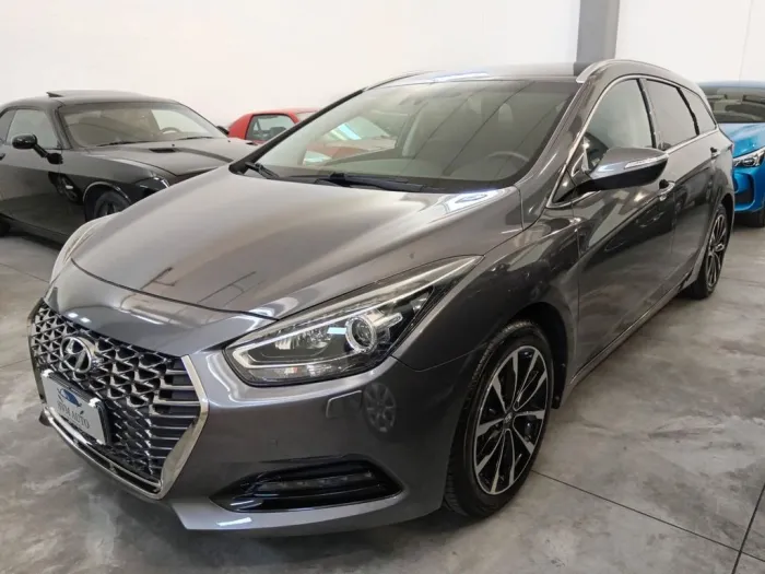 Hyundai i40 Wagon 1.6 CRDi DCT Business