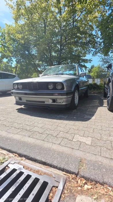 BMW Bmw E30 Tüv neu, rost frei