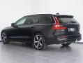 Volvo V60 B4 B DKG Plus Dark PANO/360°/LM19