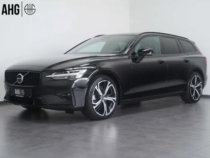 Volvo V60 B4 B DKG Plus Dark PANO/360°/LM19