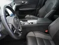 Volvo V60 B4 B DKG Plus Dark PANO/360°/LM19