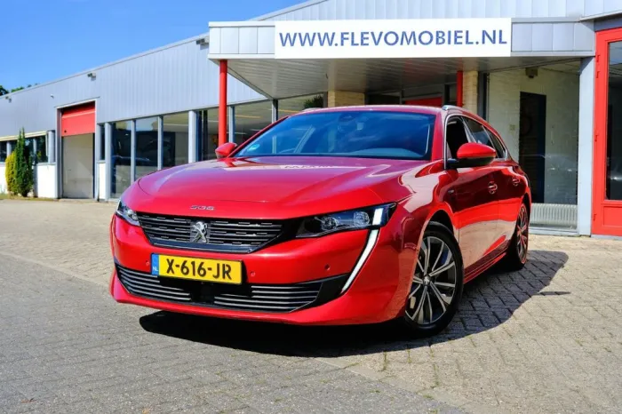 Peugeot 508 SW 1.6 HYbrid Blue Lease Allure Aut. Half Le