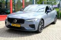 Volvo V60 2.0 T6 350pk Plug-in hybrid AWD Plus Dark Au