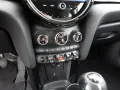 MINI Cooper Classic Trim FACEL. LED NAVI SHZ PDC