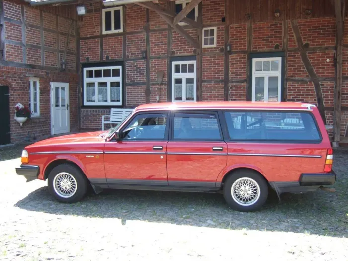 Volvo 240 Kombi (Zustand 2-)