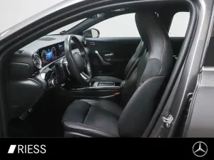 Mercedes-Benz A 220 d ACC AUT Kam. KeyLess KlimaA LED LM Navi