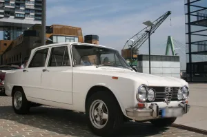 Alfa Romeo Giulia 1300 super mit neuem TÜV