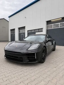 Porsche Panamera 4 E-Hybrid 