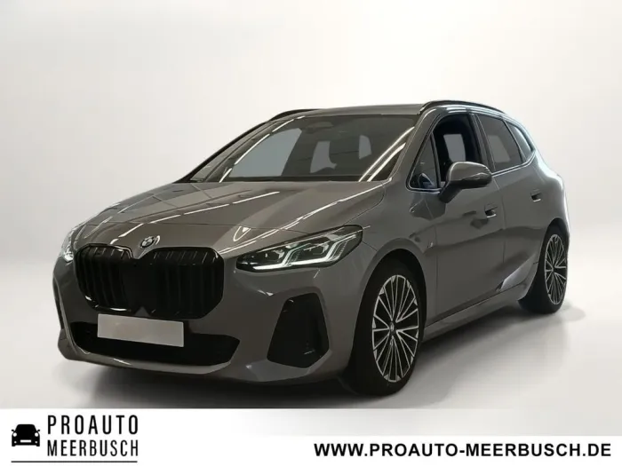 BMW 218i Active Tourer M Sport AHK/MASSAGE/MMRY/PANO
