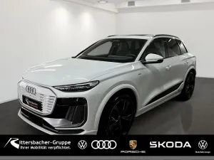 Audi Q6 SUV e-tron performance Tech pro Pano Int. S A