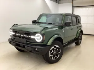 Ford Bronco Outer Banks 4x4