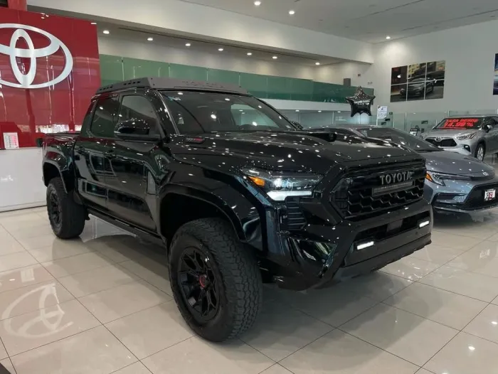 Toyota Tacoma TRD PRO HEV 2025 T1 / NO VAT