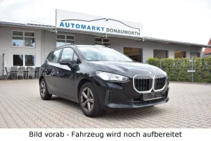 BMW 218i Active Tourer Aut. Navi AHK Kamera Sitzhzg