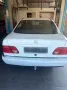 Mercedes-Benz Mercedes 210/220 E  Klasse weiß