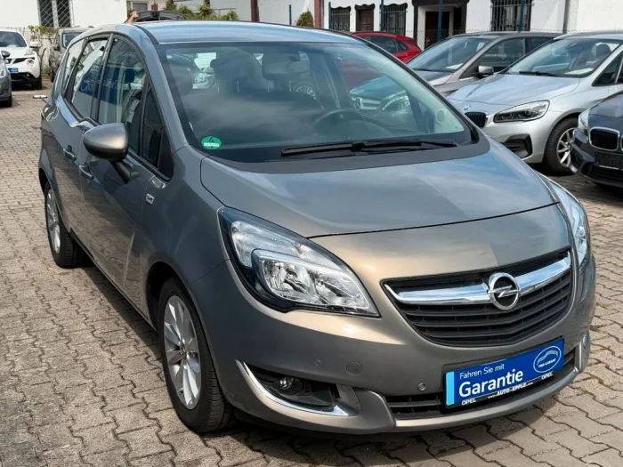 Opel Meriva B Style/SHZ/Einparkhilfe/Garantie