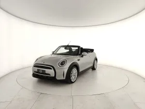 MINI Mini Cabrio 1.5 Cooper Essential auto