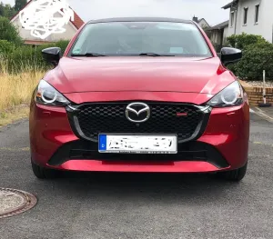 Mazda 2 e-SKYACTIV-G 90 M Hybrid Homura AKA 