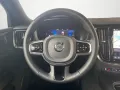 Volvo V60 Kombi T8 Plus Dark Recharge WiPa*SitzHZG*Nav