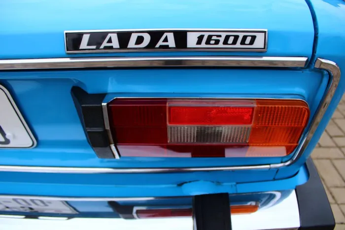 Lada LADA orig.2106-DDR Erstauslieferung-Kaufvertrag