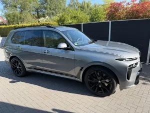 BMW X7 xDrive40d - SHZ, M-PAKETE, Integral, PANO