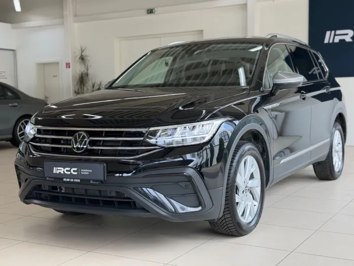Volkswagen Tiguan Allspace Life 7-Sitzer ACC Kamera