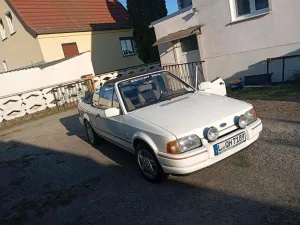 Ford Escord XR3I Cabrio/windshott
