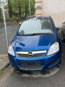 Opel Zafira 1.9 150PS
