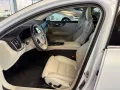 Volvo V60 Ultra Bright Recharge Plug-In Hybrid AWD T8 