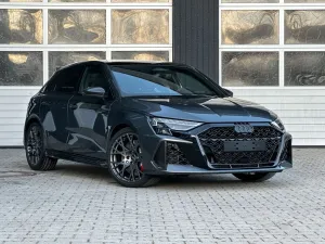 Audi RS3 SPORTBACK FULL CARBON HUD 360 RS DESIGN