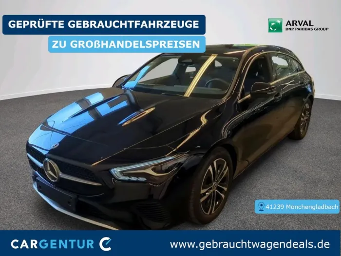 Mercedes-Benz CLA 180 Shooting Brake Key LED Lane Navi RKam